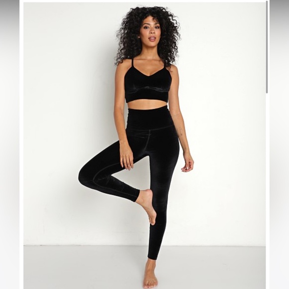 Velvet Motion High Waisted Midi Legging and cropped tank set. - Picture 1 of 12